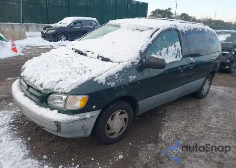1999 Toyota Sienna Le z USA, uszkodzony, nr VIN 4T3ZF13C9XU150695